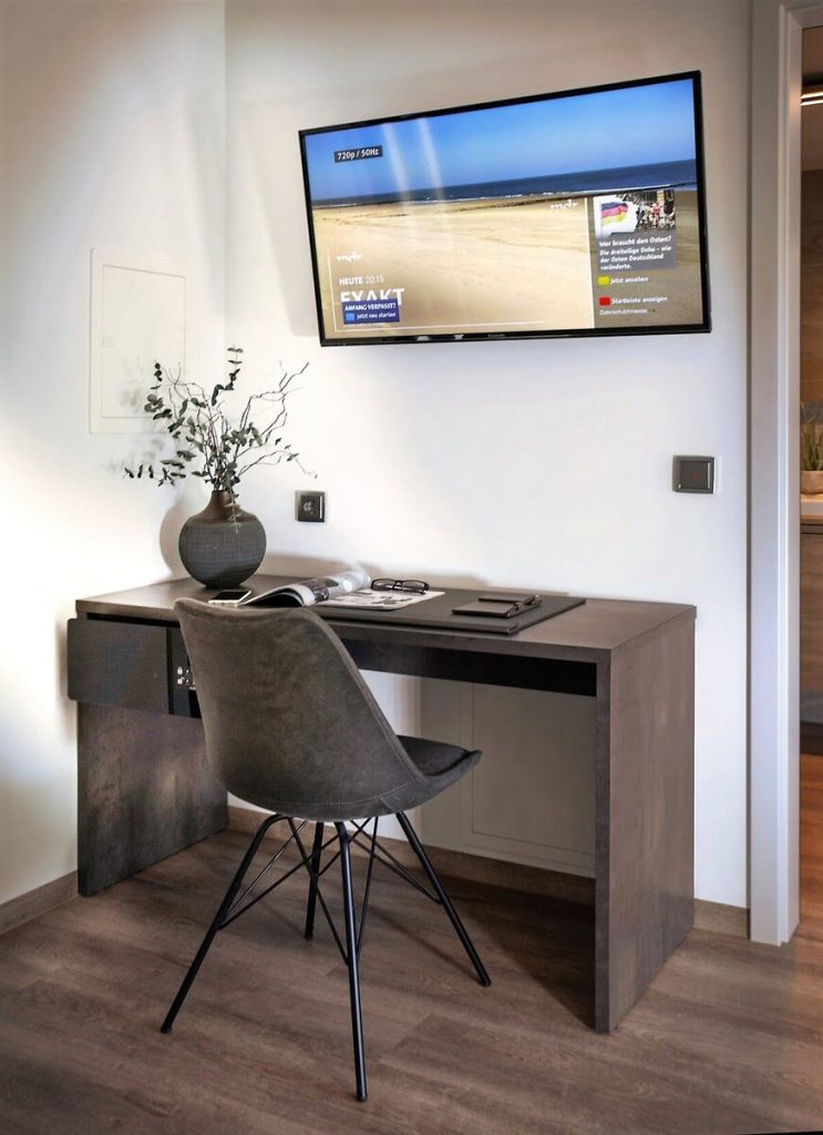 Business Apartment Nr. 26 - Schreibtisch, TV